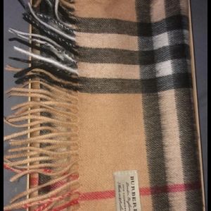Burberry scarf
